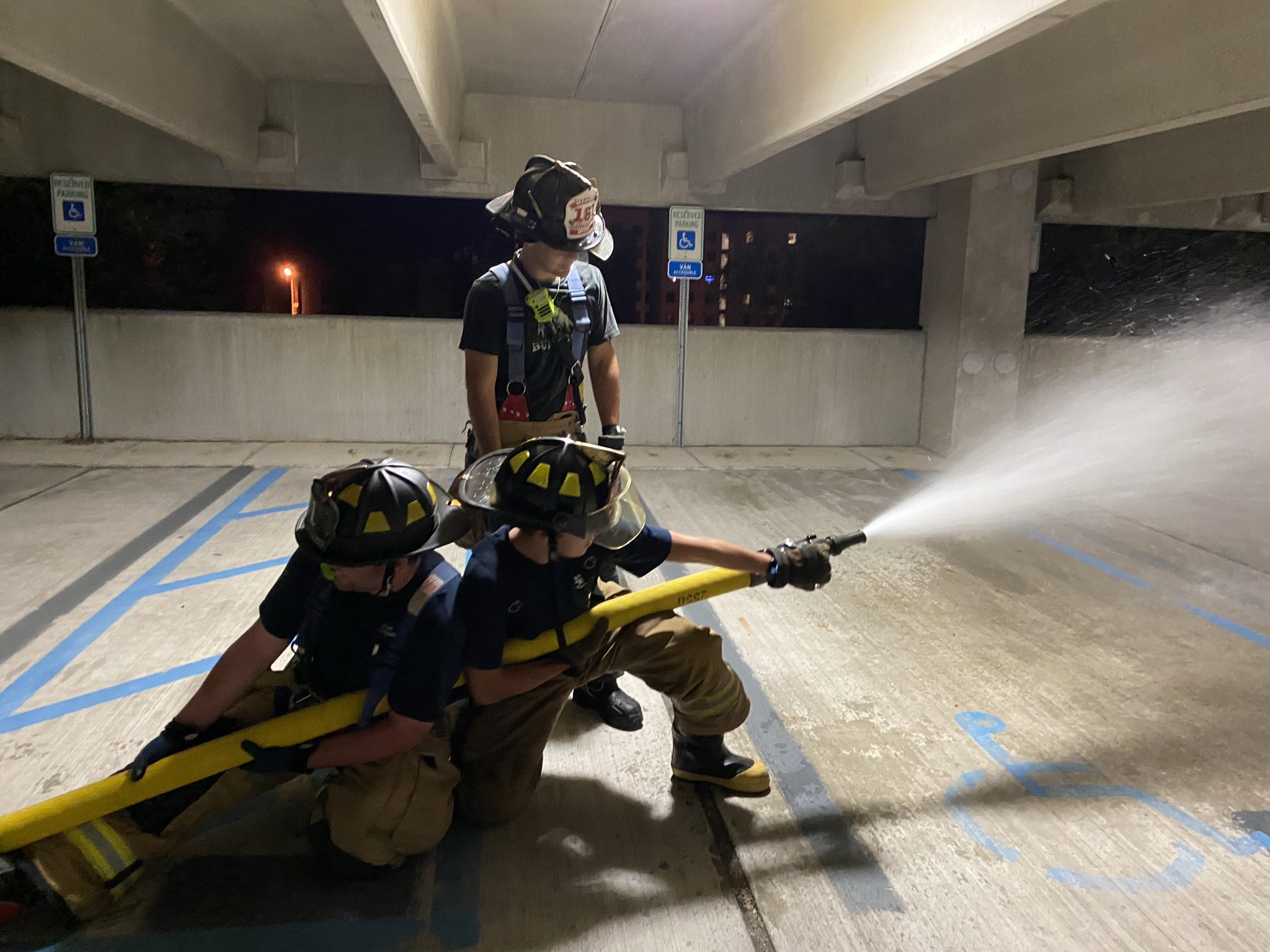 Drill Night Standpipe Operations Mahwah Fire Rescue Co 1